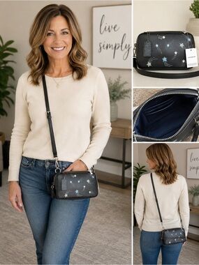 NWT COACH Carrier Phone Crossbody in Shooting Star Print   Style CE616. 💫